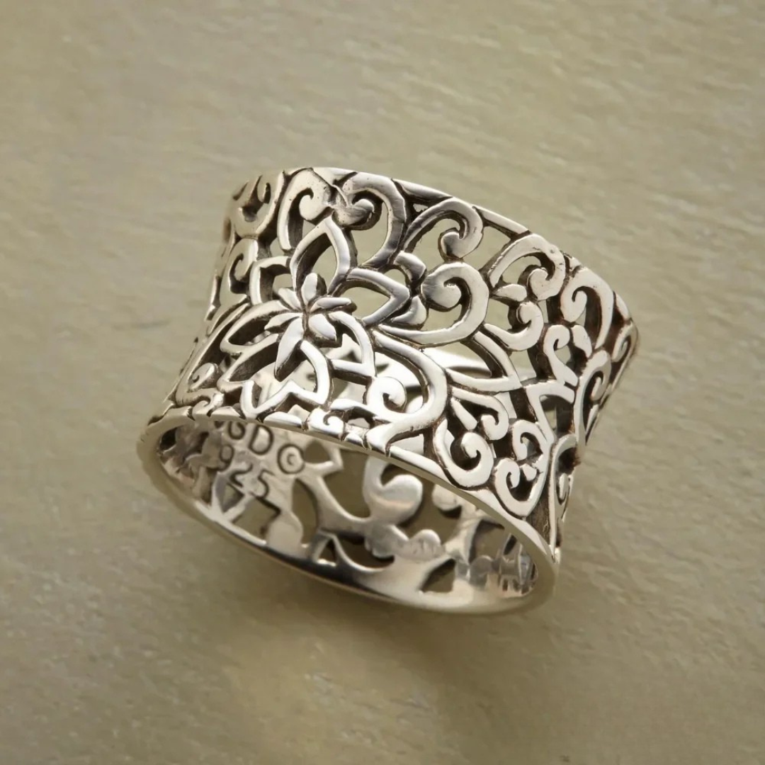 Vintage zilveren holle ring